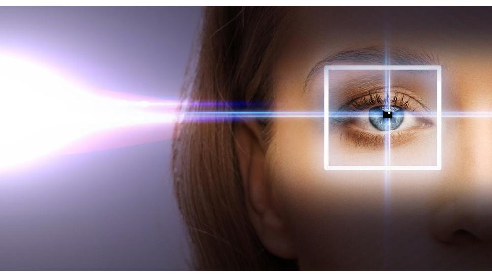 Stanford Researchers Develop  Low-Cost Adapters That Turn iPhones Into Eye-Scanning Ophthalmoscopes